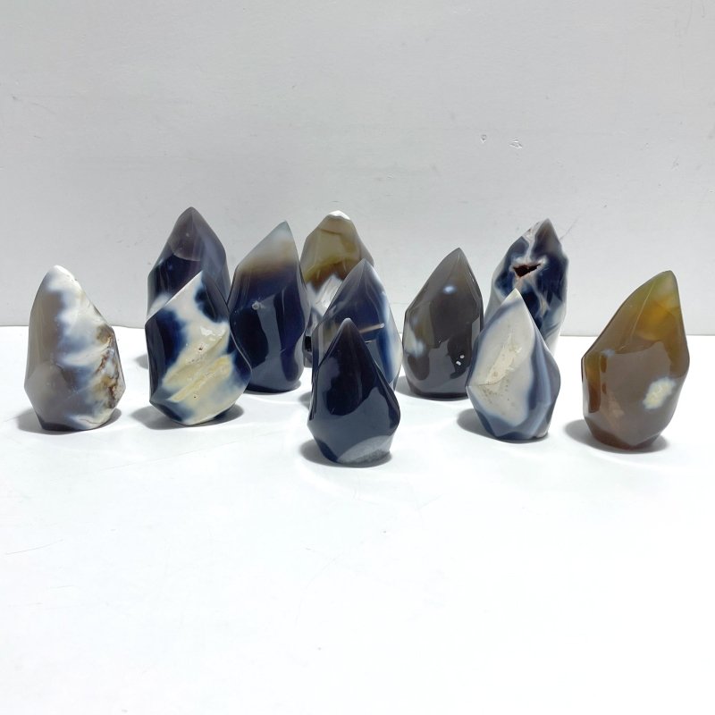 11 Pieces Black Orca Agate Flame Carving 4 - Wholesale Crystals