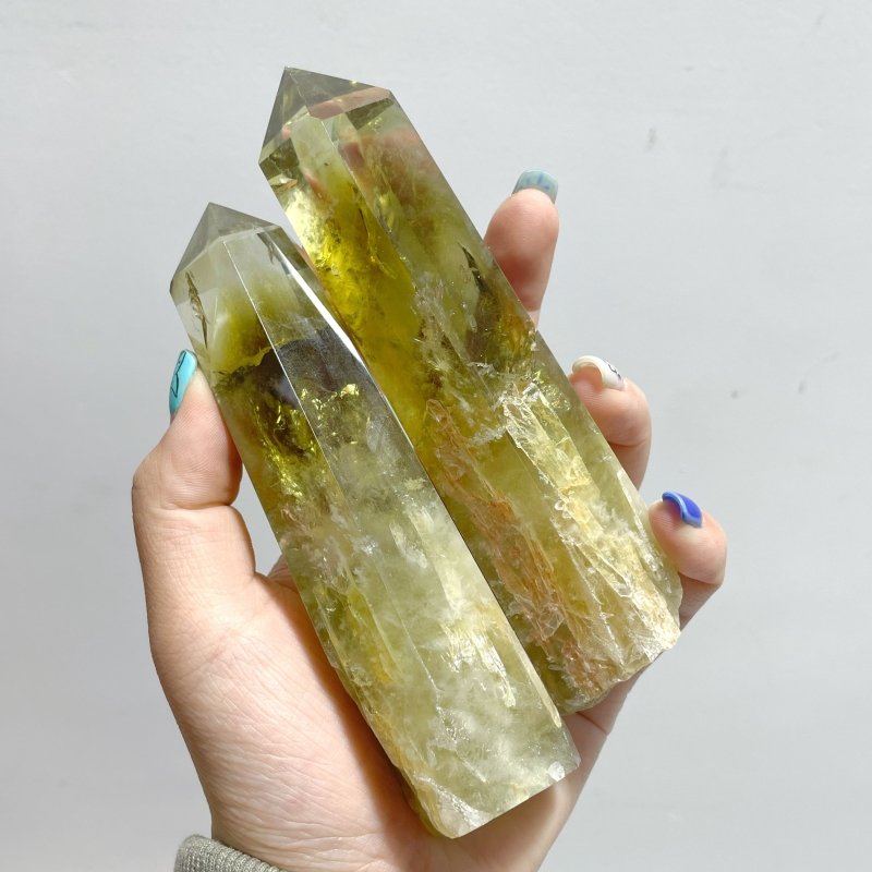 14 Pieces Citrine Tower Points Raw Bottom - Wholesale Crystals