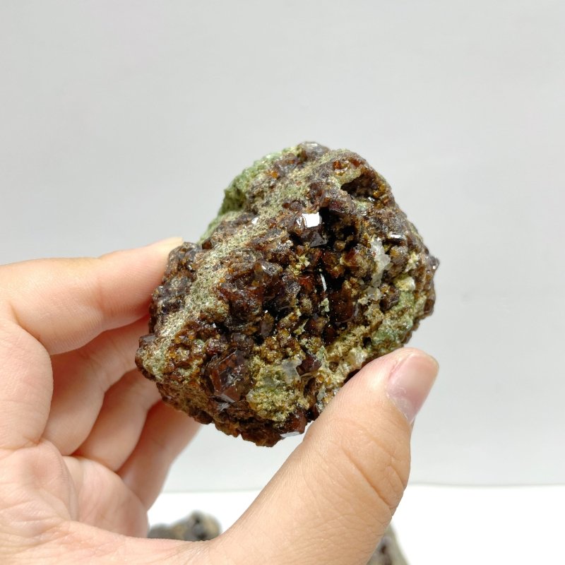 21 Pieces Small Raw Garnet Specimen - Wholesale Crystals