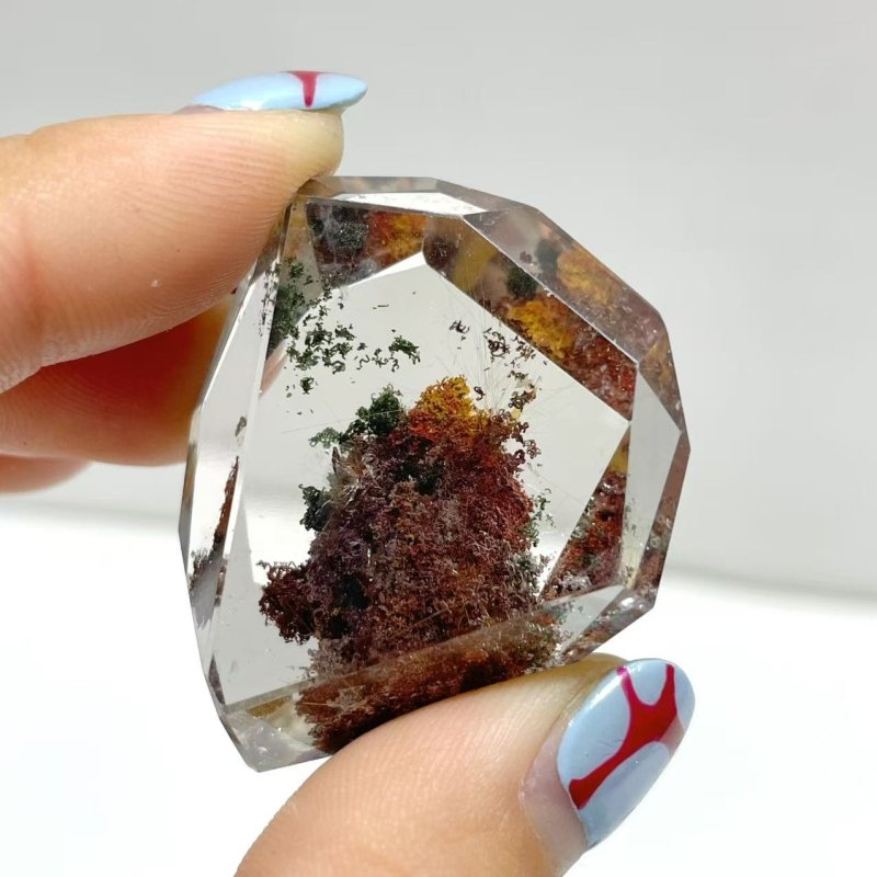 27 Pieces Garden Quartz Free Form 12 - Wholesale Crystals