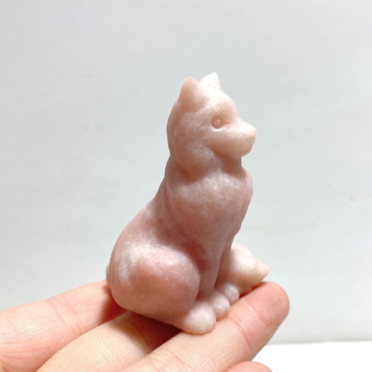 Pink Opal Maine Coon Carving Wholesale