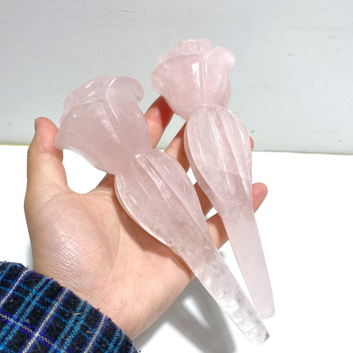 5 Pieces Rose Quartz Flower Carving With Stand