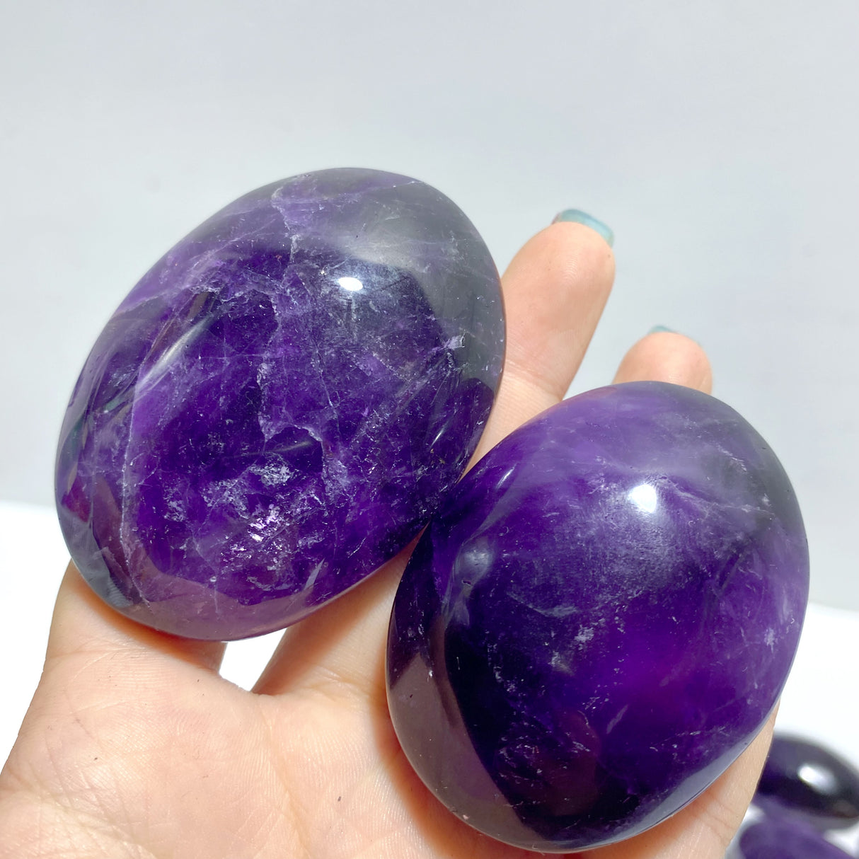 31 Pieces Amethyst Crystal Palm