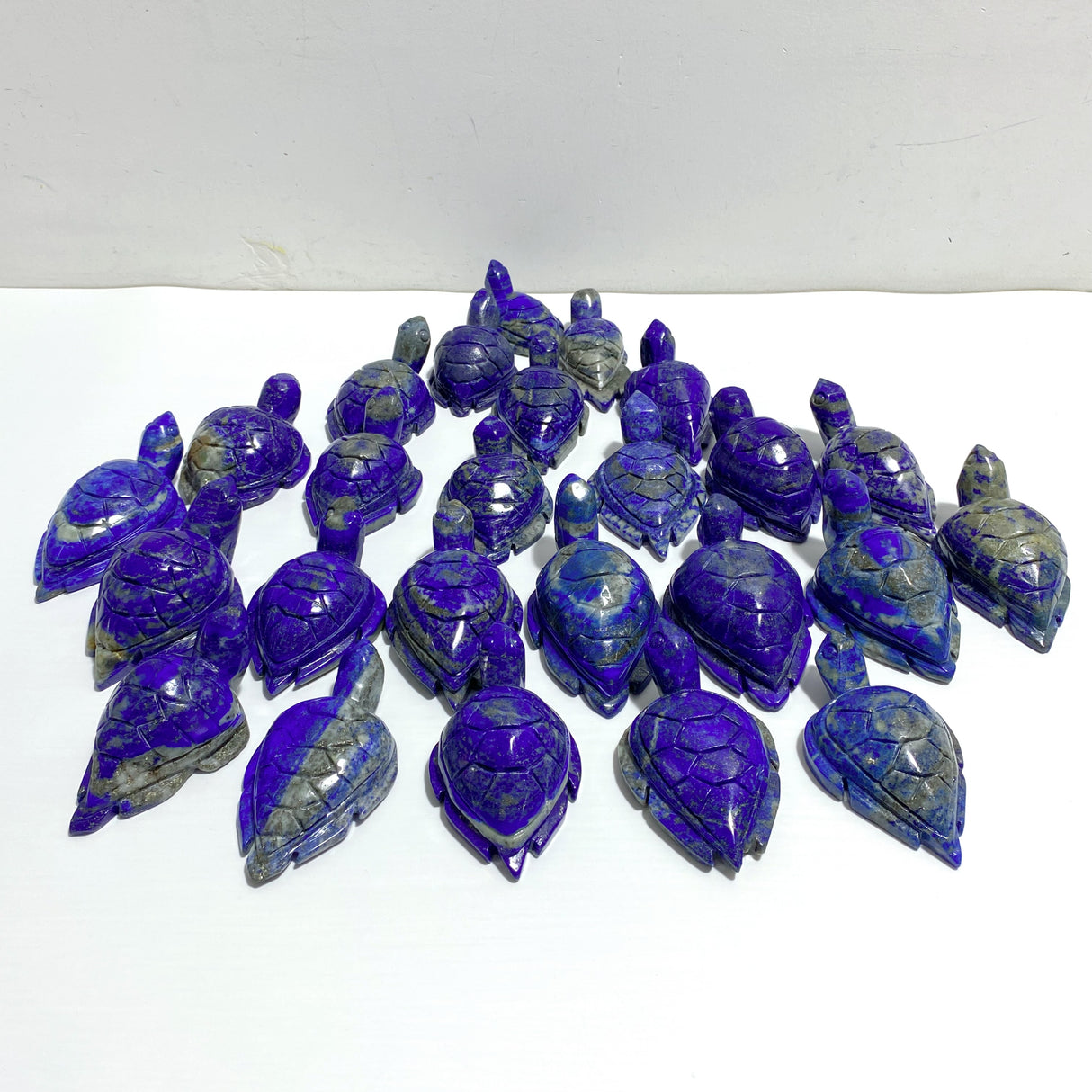 25 Pieces Lapis Lazuli Sea Turtles Carving