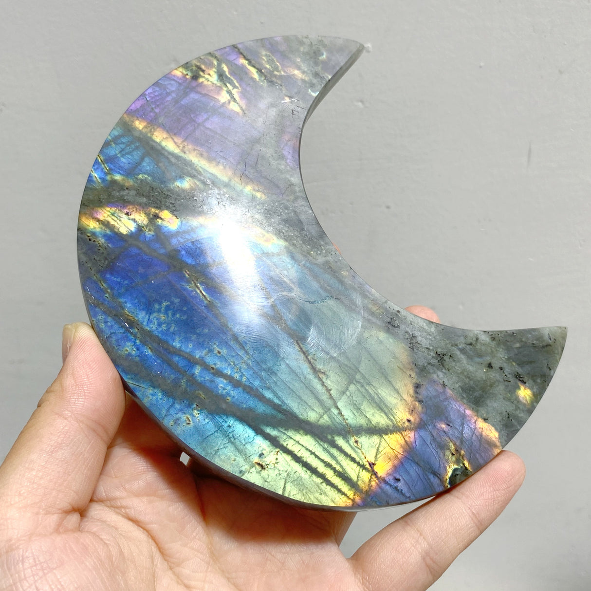 16 Pieces Beautiful Large Labradorite Moon Carving