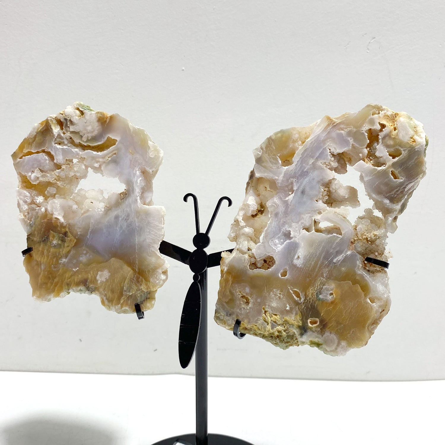 2 Pairs Geode Druzy Sakura Flower Agate Butterfly Wing With Stand