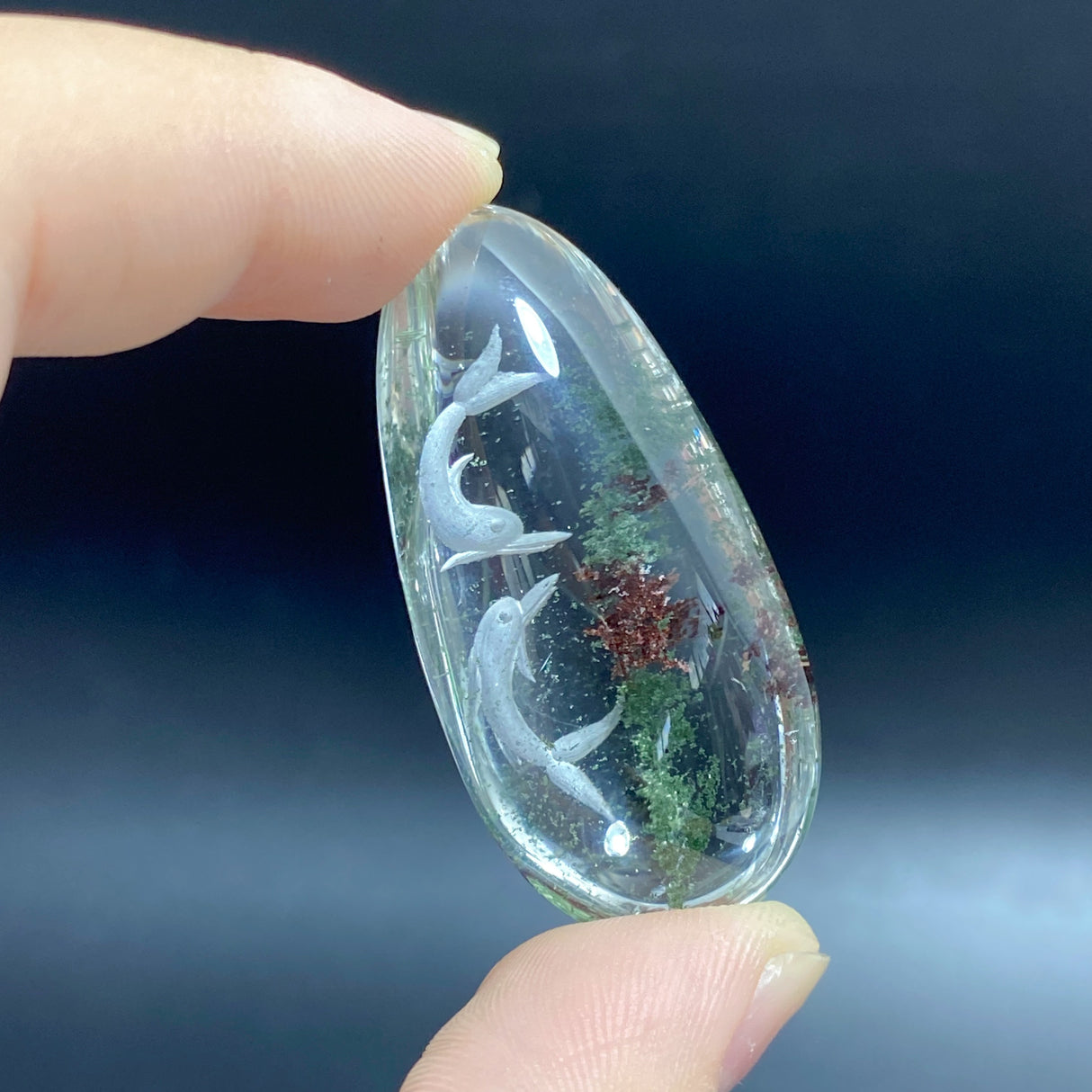 5 Pieces Beautiful Dolphin Garden Quartz Inner Scene Carving