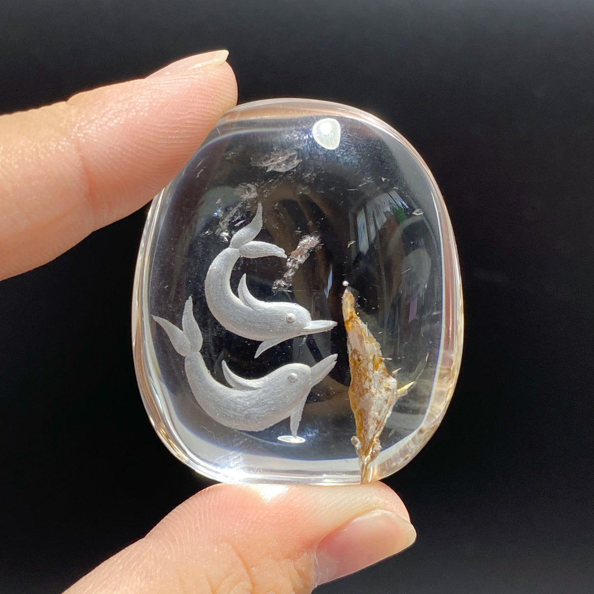 4 Pieces Dolphin Garden Quartz Inner Scene Carving