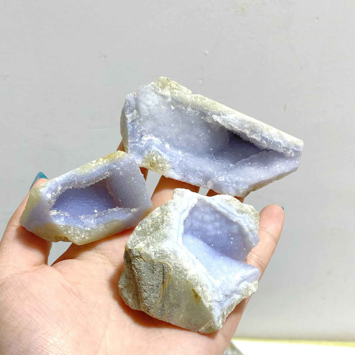 29 Pieces Geode Blue Chalcedony Druzy