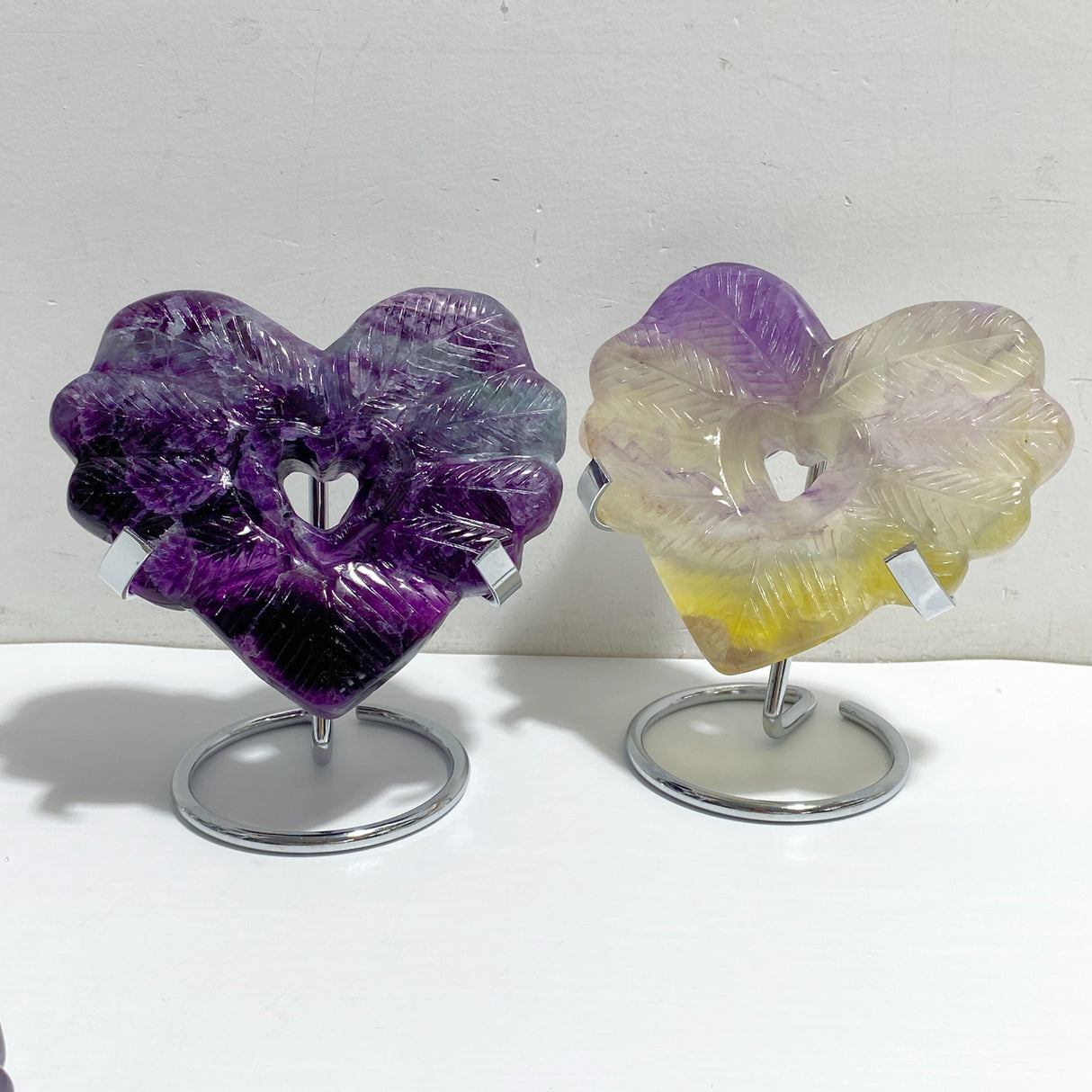 7 Pieces Rainbow Fluorite Heart Carving With Stand
