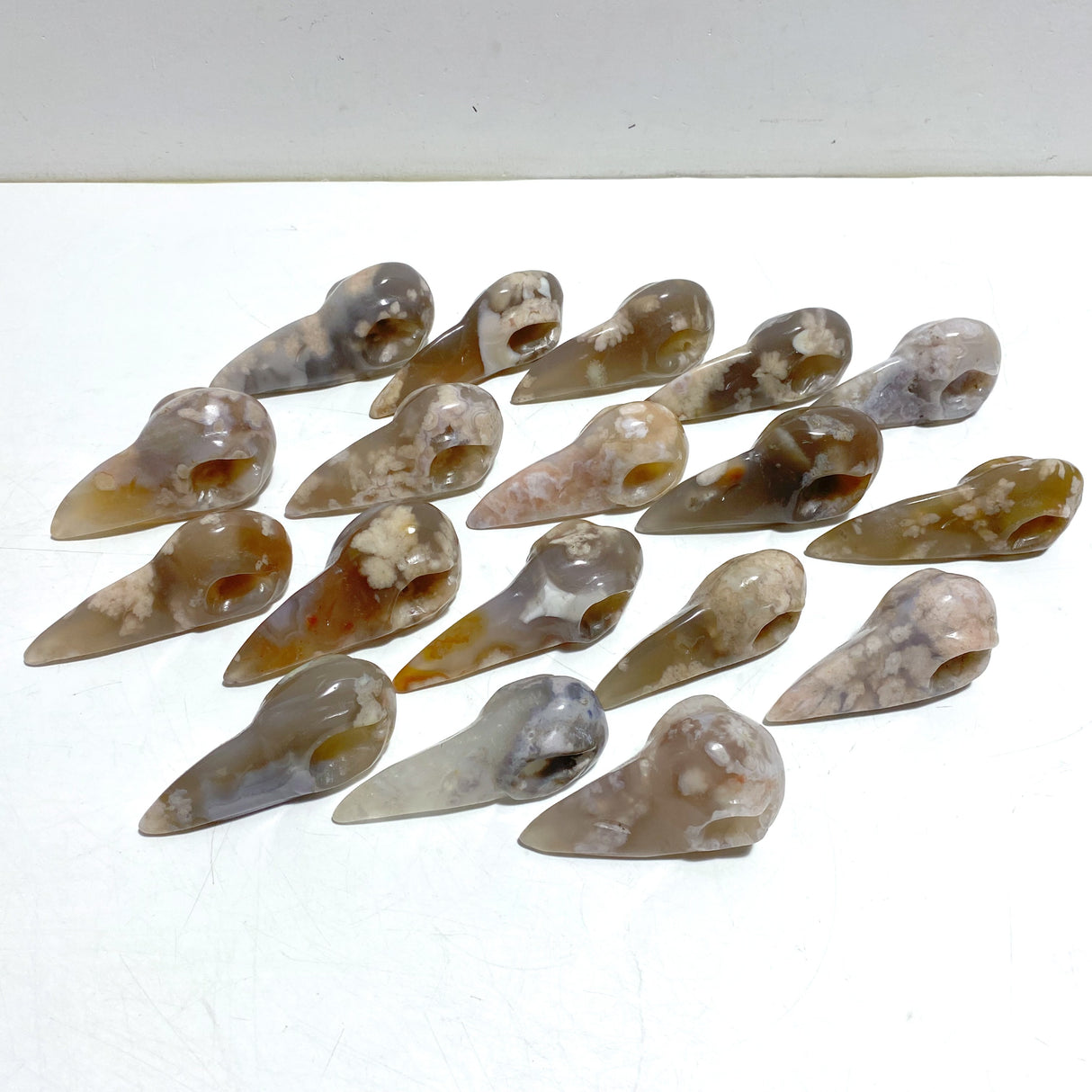 18 Pieces Sakura Flower Agate Crow Skull Carving