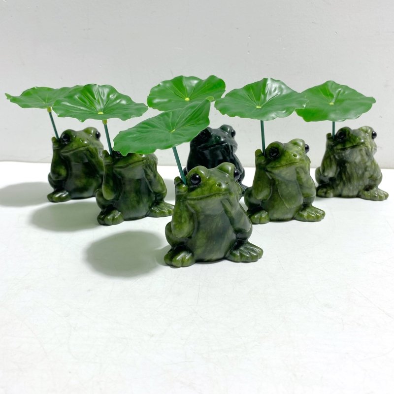 Green Jade Frog Carving Wholesale - Wholesale Crystals