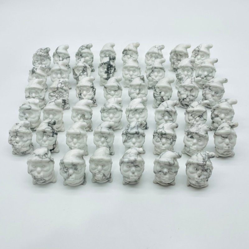 46 Pieces Howlite Christmas Santa Claus Carving Clearance(defective) - Wholesale Crystals