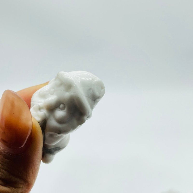 46 Pieces Howlite Christmas Santa Claus Carving Clearance(defective) - Wholesale Crystals