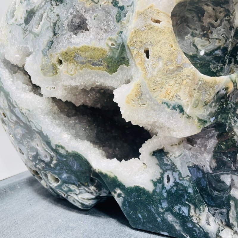 71.8kg Very Large Geode Druzy Moss Agate Skull Carving 20Inch - Wholesale Crystals