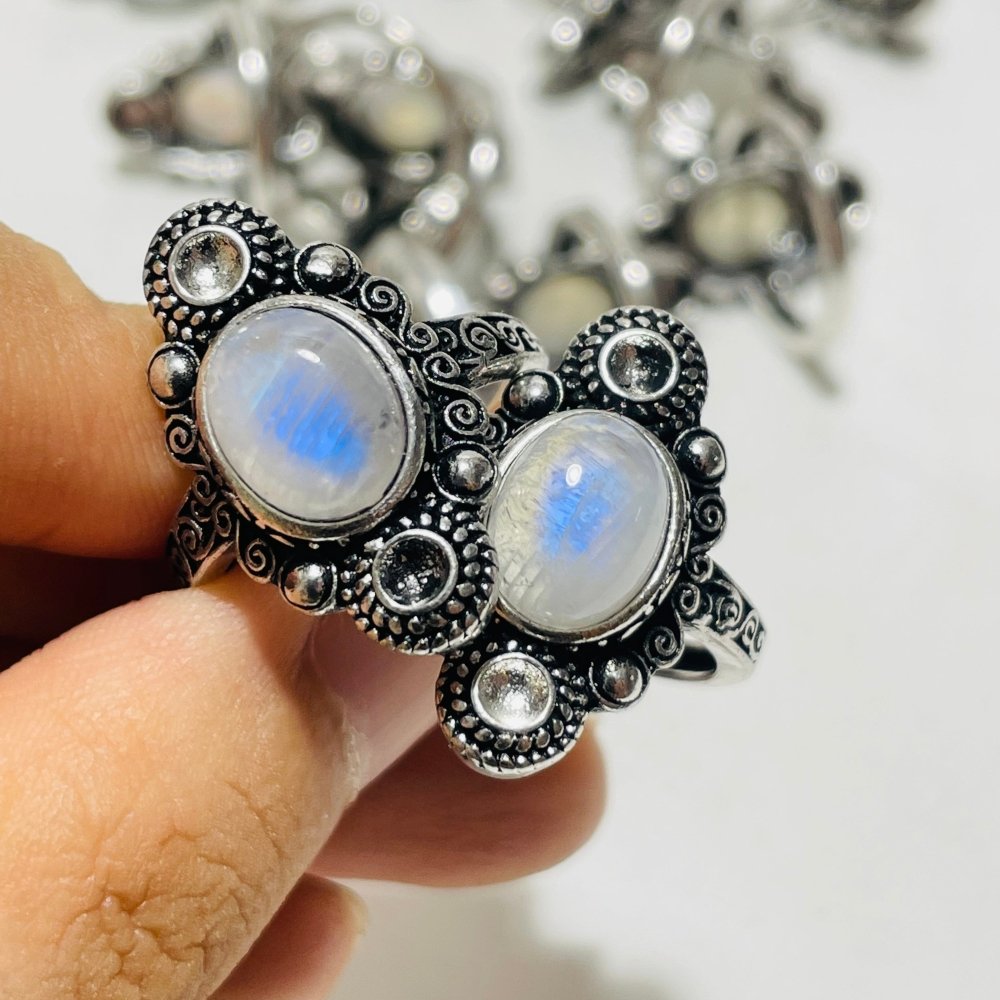 Beautiful Sri Lanka Moonstone Ring Wholesale -Wholesale Crystals