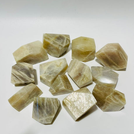 Moonstone Free Form Wholesale -Wholesale Crystals