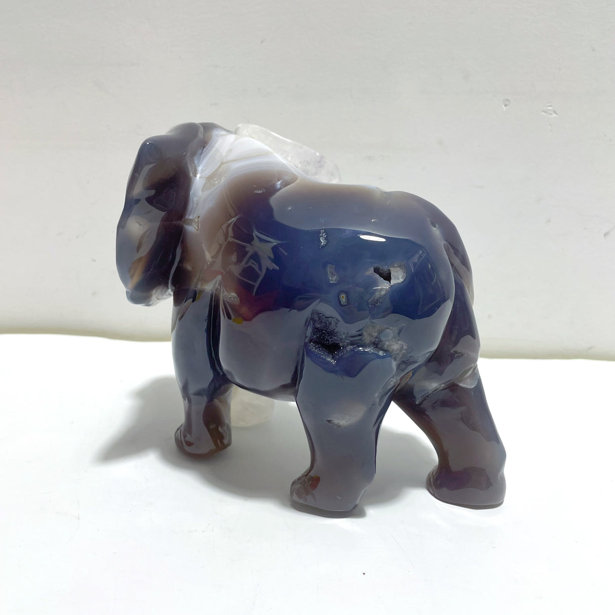 Beautiful Geode Agate Druzy Elephant Animal Carving #A02