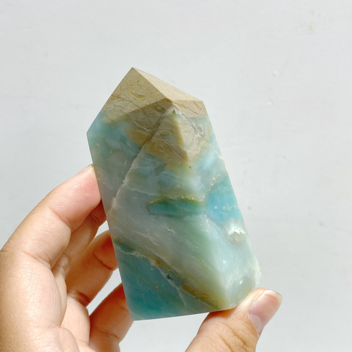 23 Pieces Caribbean Calcite Four-Sided Points