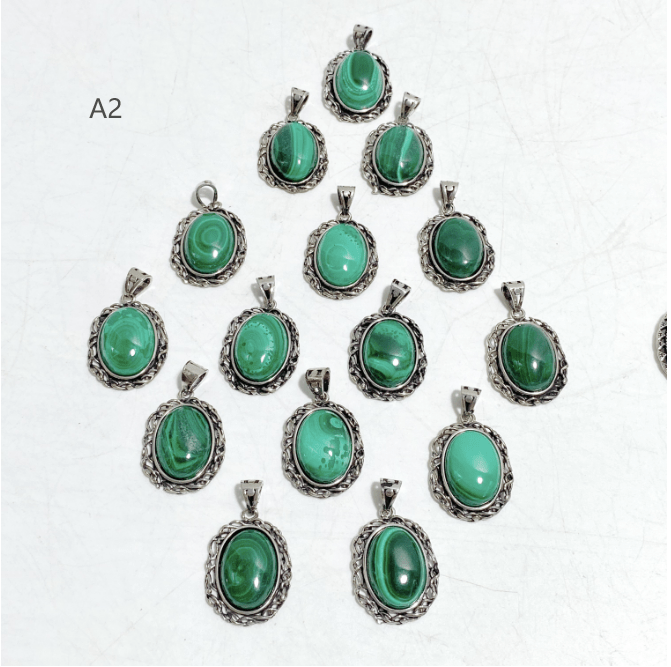 2 Types Beautiful Malachite Pendants Wholesale - Wholesale Crystals
