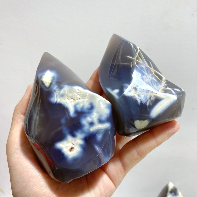 21 Pieces Black Orca Agate Flame Carving 2 - Wholesale Crystals