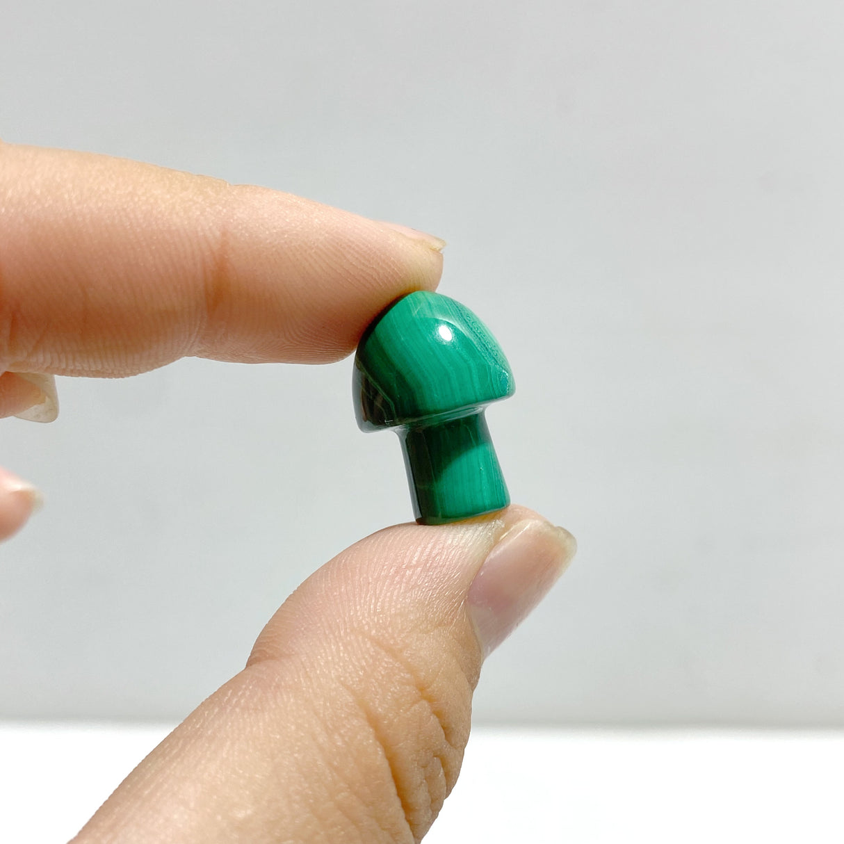 52 Pieces 2CM Malachite Mushroom