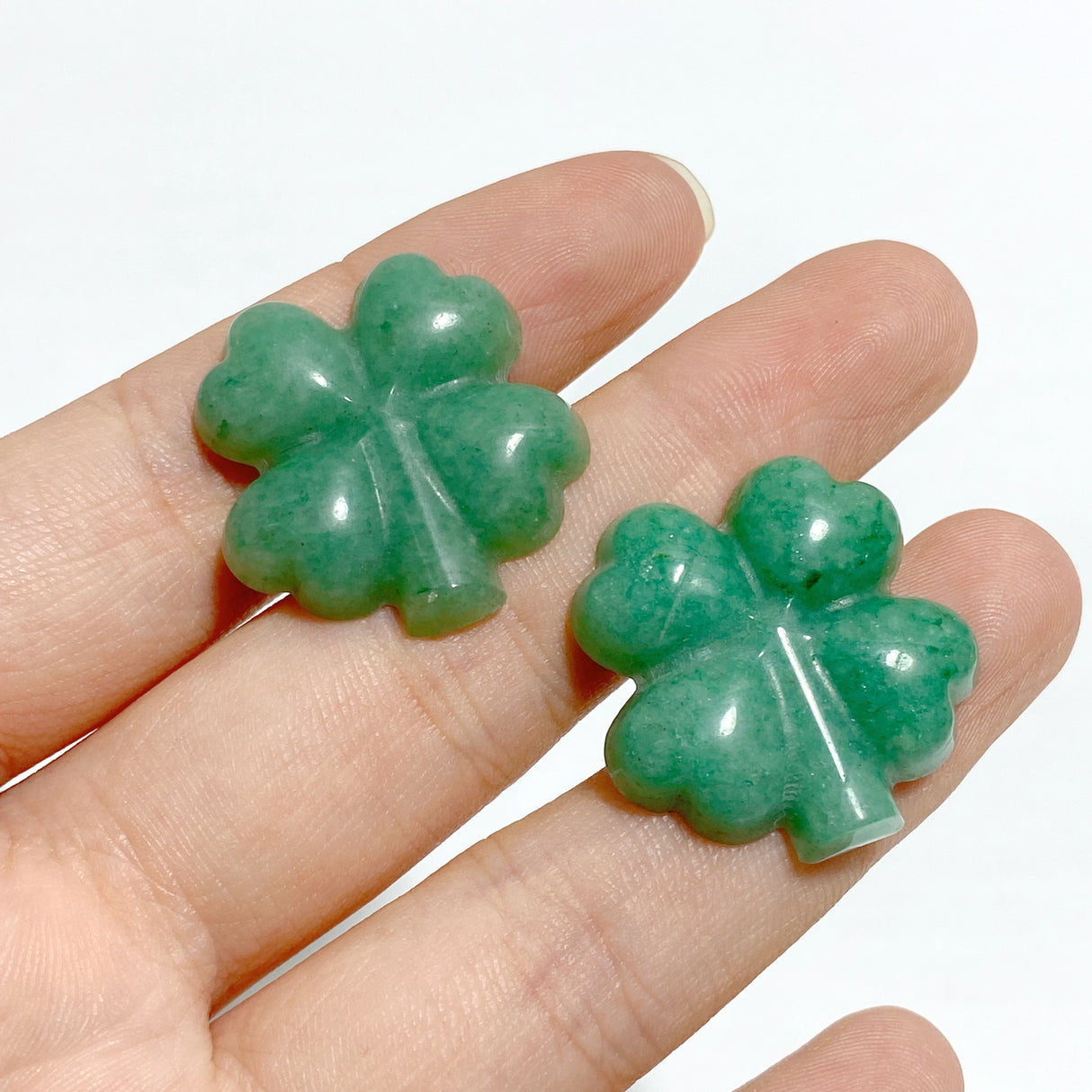 Red Jasper Green Aventurine Four Leaf Clover Carving Wholesale
