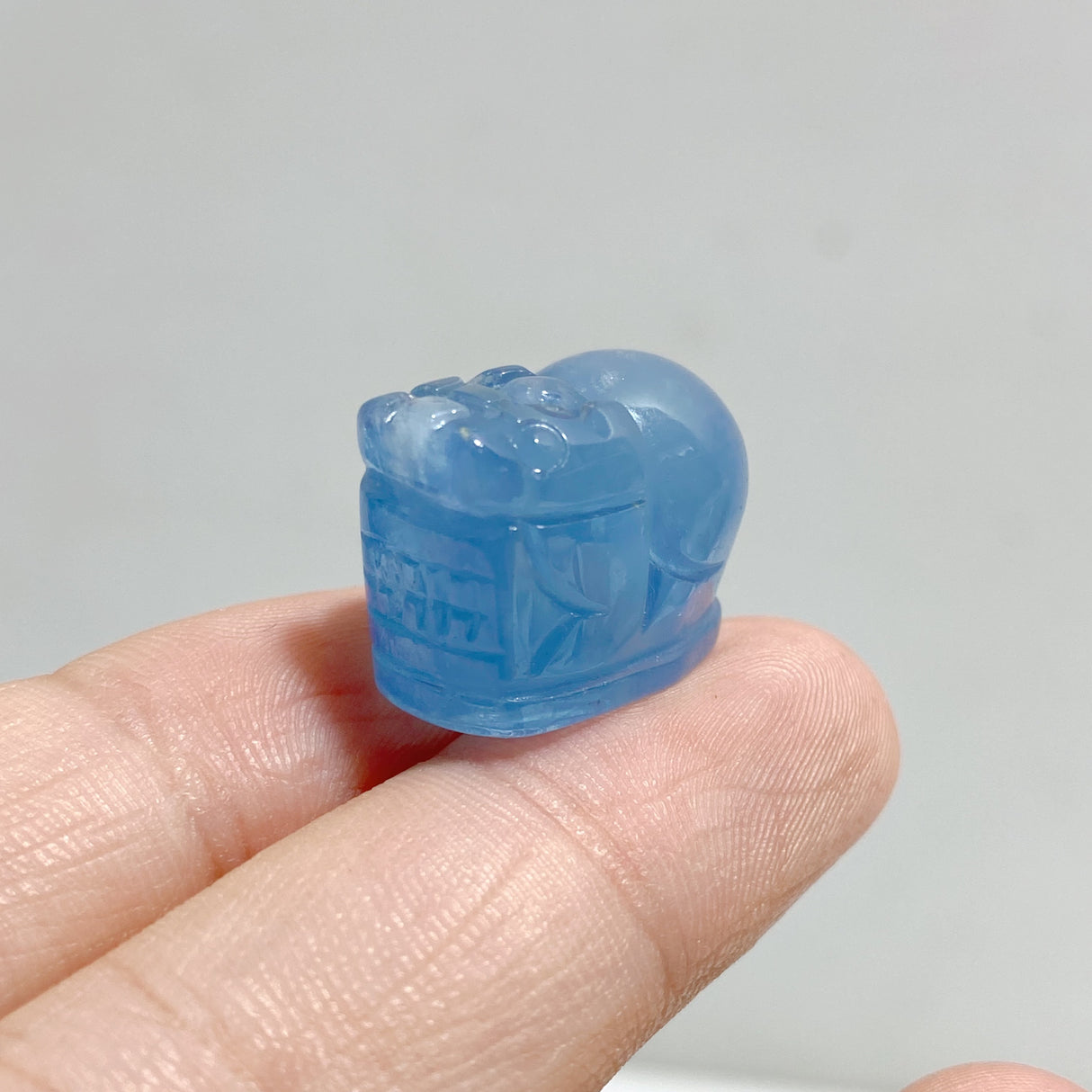 20 Pieces Mini Aquamarine Pixiu Carving