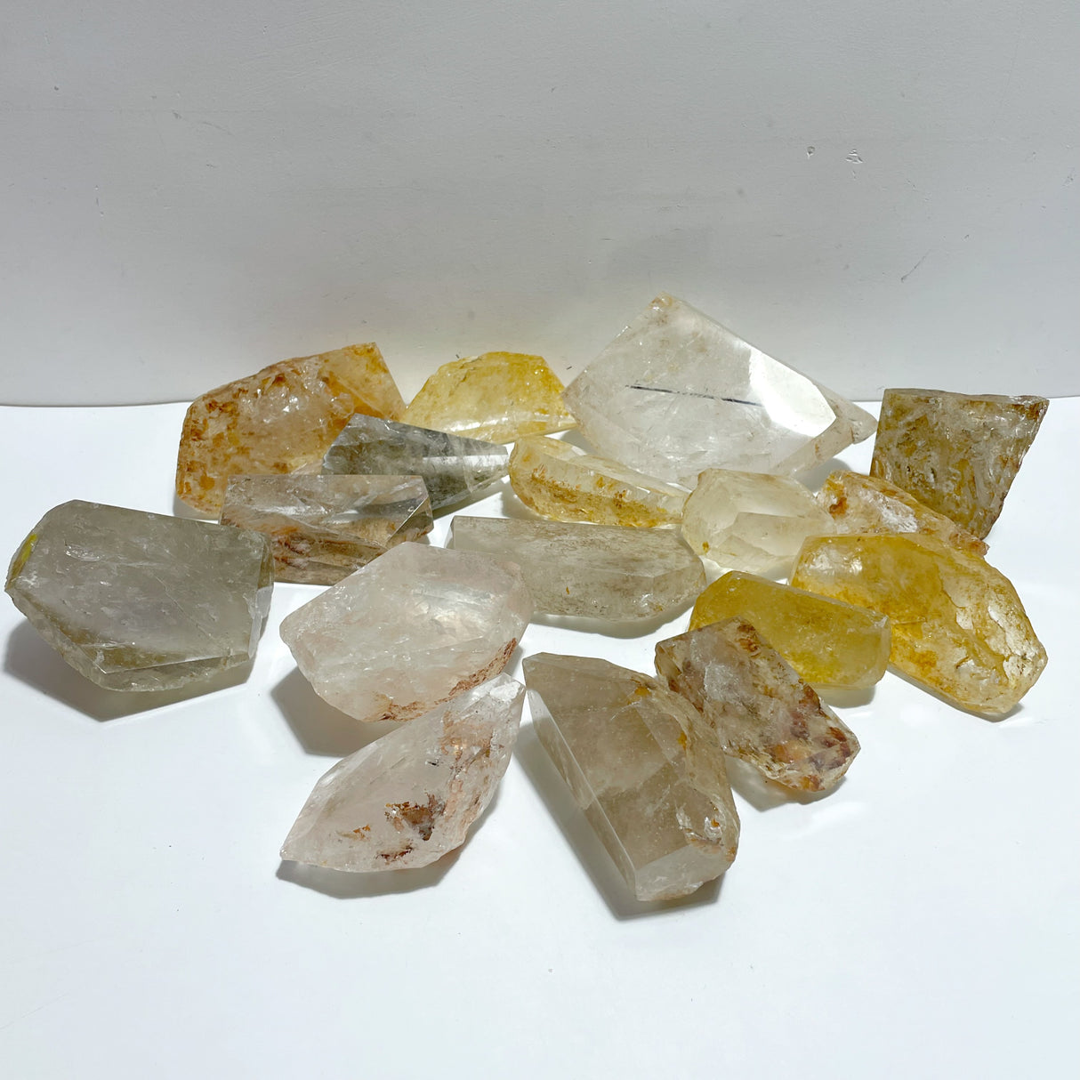 17 Pieces Golden Hematoid Quartz Free Form