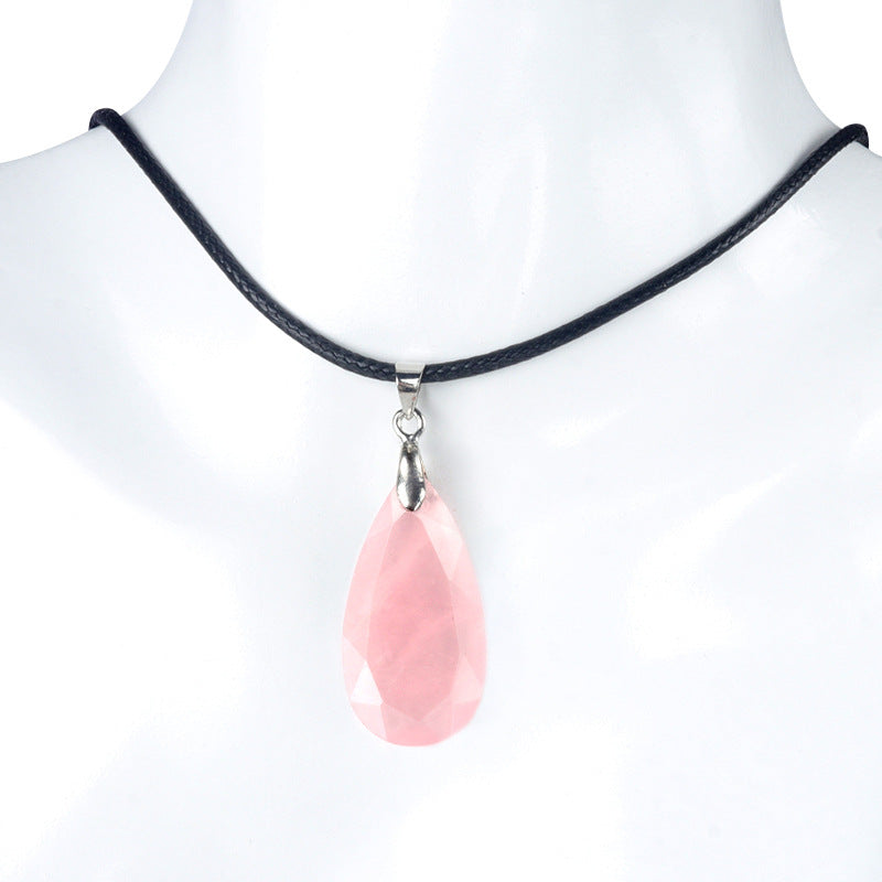 KS1691 - Cut Faceted Diamond Shape Crystal Pendant