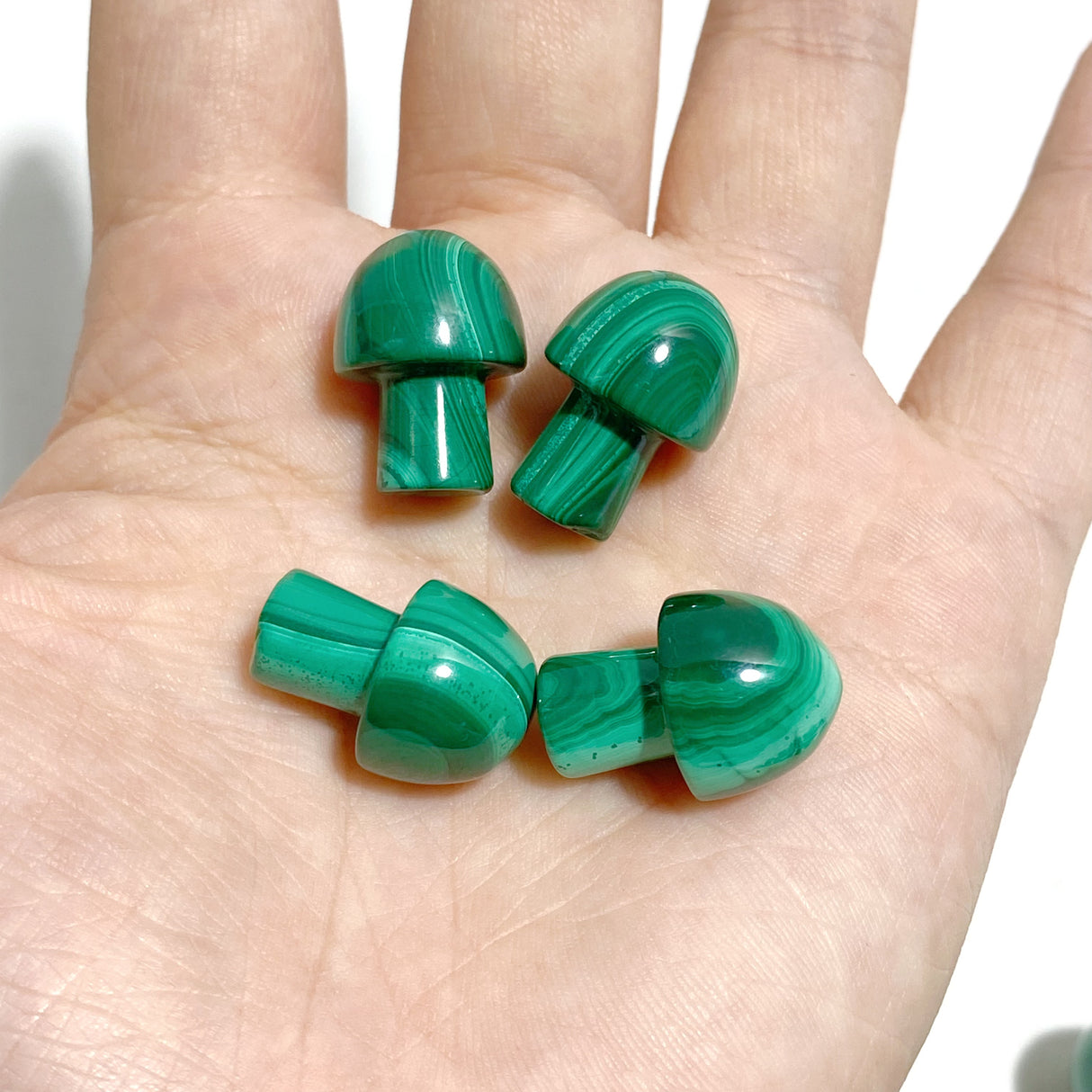 52 Pieces 2CM Malachite Mushroom