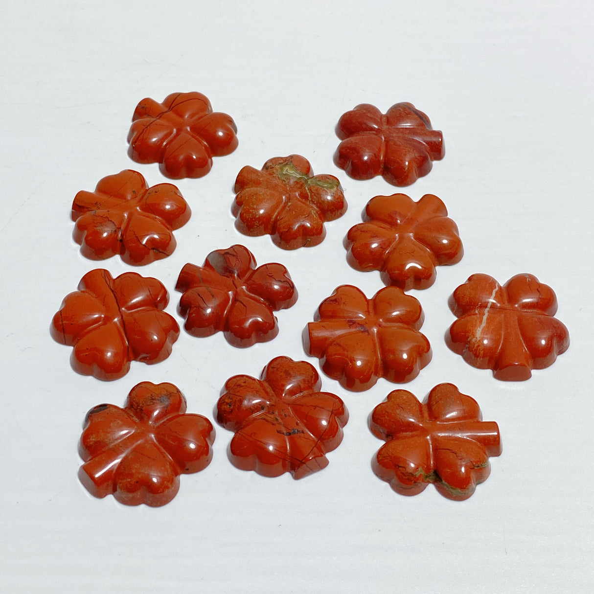 Red Jasper Green Aventurine Four Leaf Clover Carving Wholesale