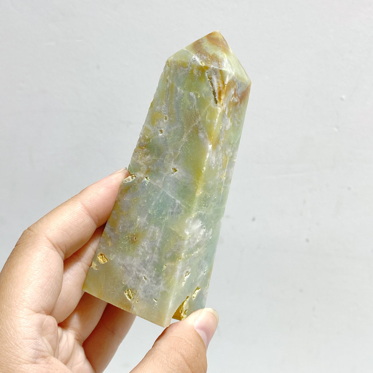 23 Pieces Caribbean Calcite Four-Sided Points