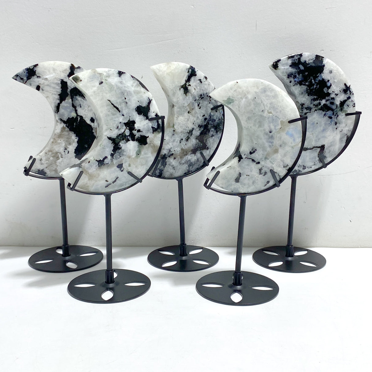 5 Pieces India Moonstone Moon Carving With Stand