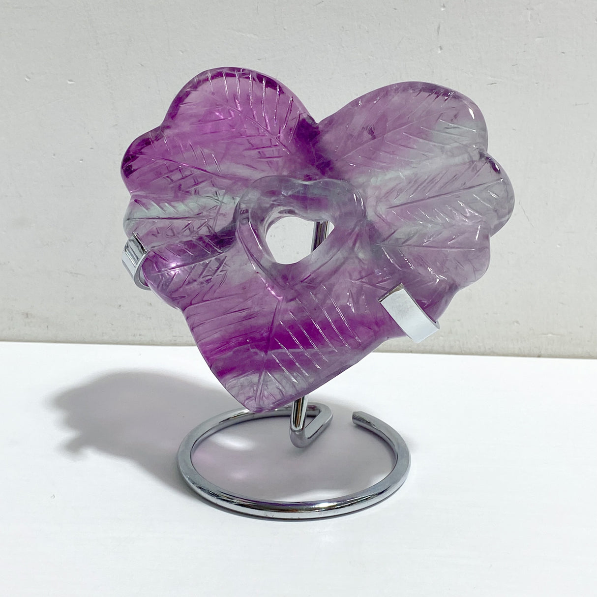 7 Pieces Rainbow Fluorite Heart Carving With Stand