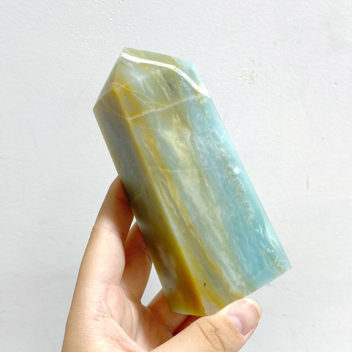 11 Pieces Caribbean Calcite Four-Sided Points