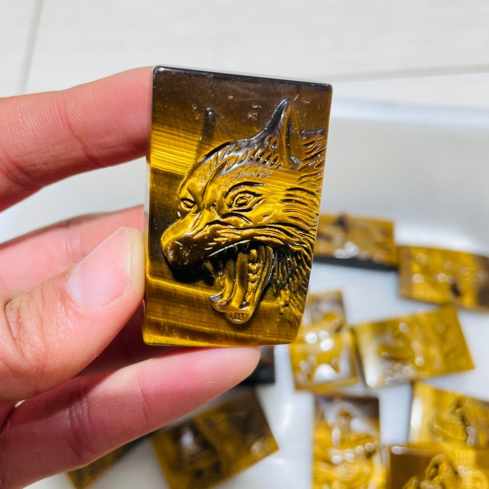 High Quality Tiger Eye Wolf Head Carving Wholesale -Wholesale Crystals